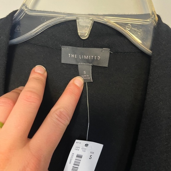 The Limited Open Front Deep V Surplus Long Sleeve Top Sz S NWT - Picture 5 of 8